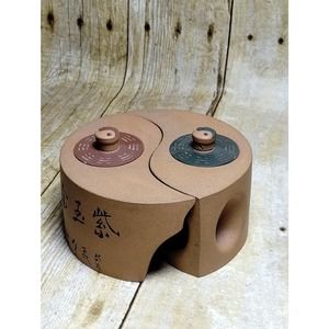 Chinese Hand-Crated Yin and Yang Form Clay Teapot Tai Chi Pot (ebD)